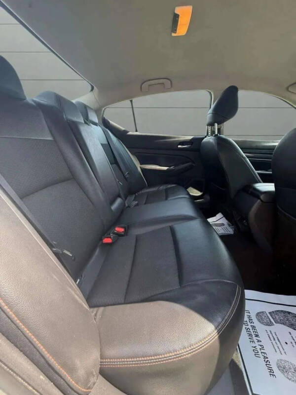 2021 Nissan Altima 2.5 SR