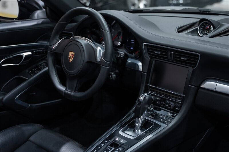 2013 Porsche 911 Carrera 4S