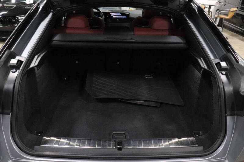 2024 BMW X6 xDrive40i