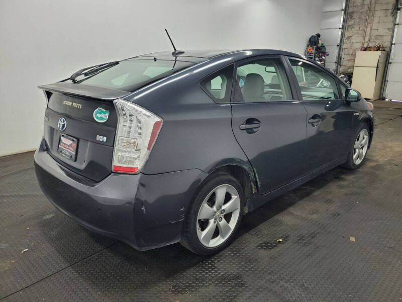 2010 Toyota Prius III photo 7