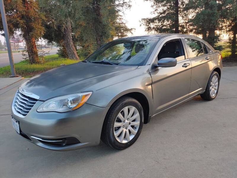 2013 Chrysler 200 for sale at Gold Rush Auto Wholesale in Sanger CA