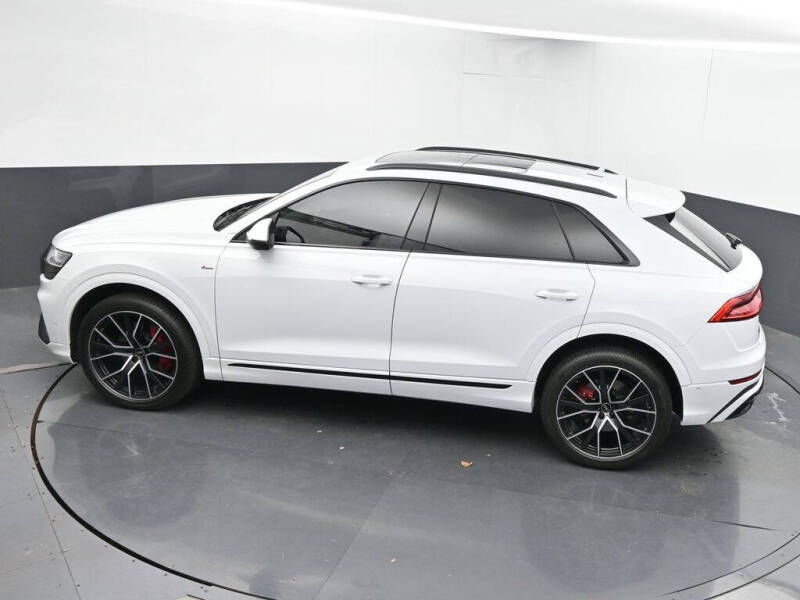 2022 Audi Q8 quattro Premium Plus 55 TFSI