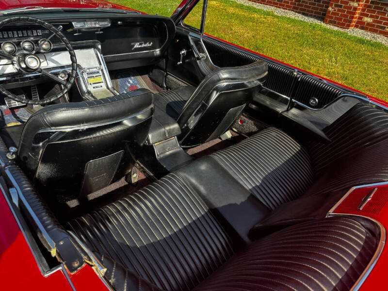 1964 Ford Thunderbird