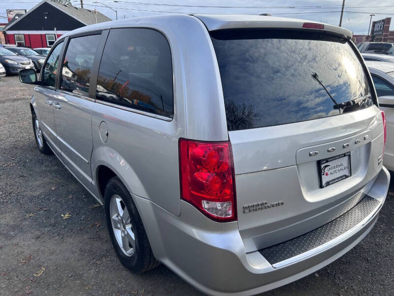 2012 Dodge Grand Caravan Crew