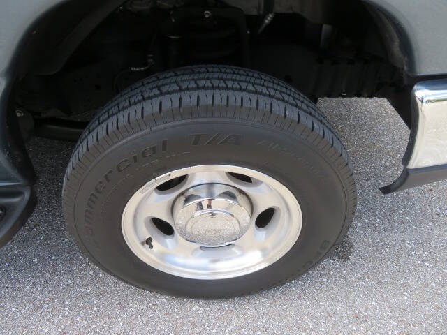 2013 Ford E-Series E-150 XLT