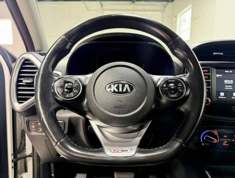 2020 Kia Soul GT-Line