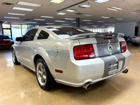 2006 Ford Mustang GT Deluxe