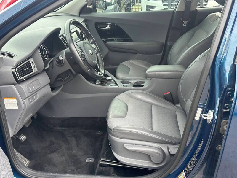 2017 Kia Niro EX