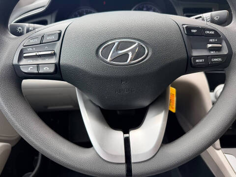 2019 Hyundai Elantra