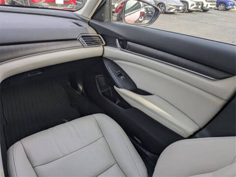 2022 Honda Accord Hybrid Touring