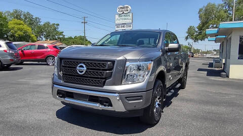 2022 Nissan Titan SV