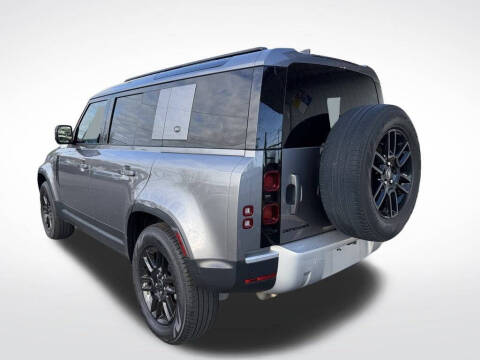 2022 Land Rover Defender 110 S