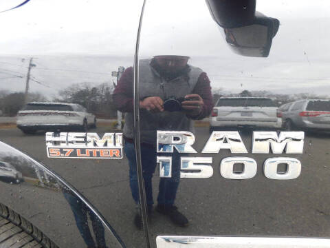 2017 RAM 1500 Laramie