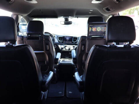 2020 Chrysler Pacifica Touring L Plus