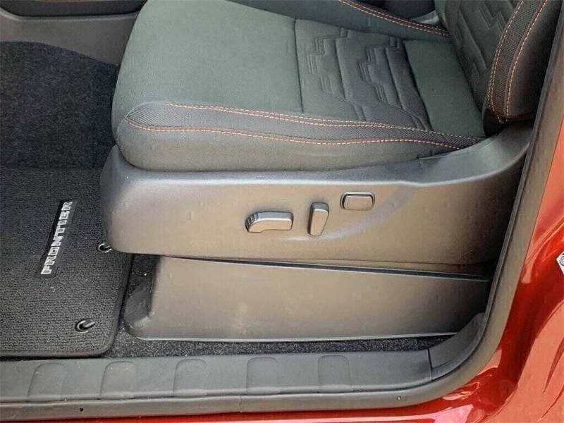 2025 Nissan Frontier PRO-X