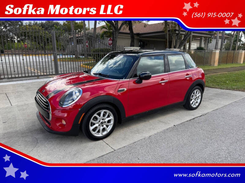 2019 MINI Hardtop 4 Door Base's photo