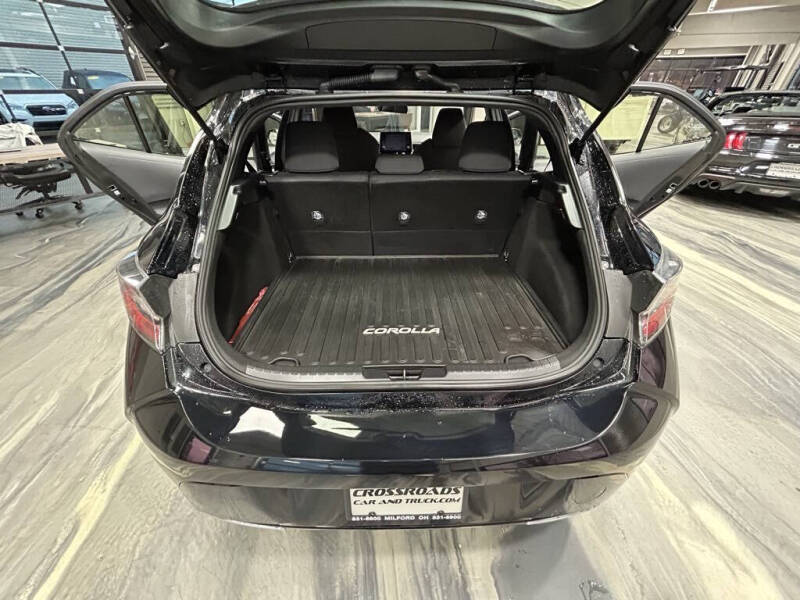 2022 Toyota Corolla Hatchback SE