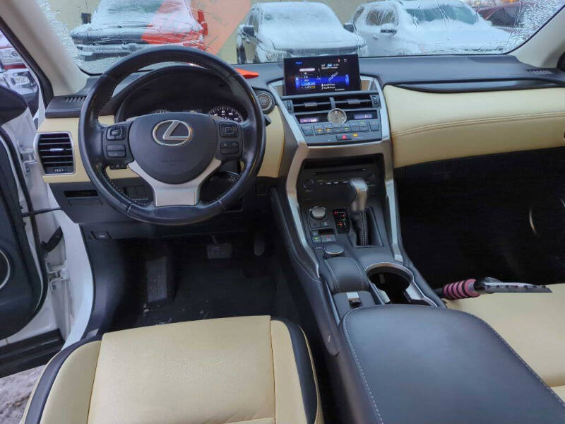 2016 Lexus NX 200t