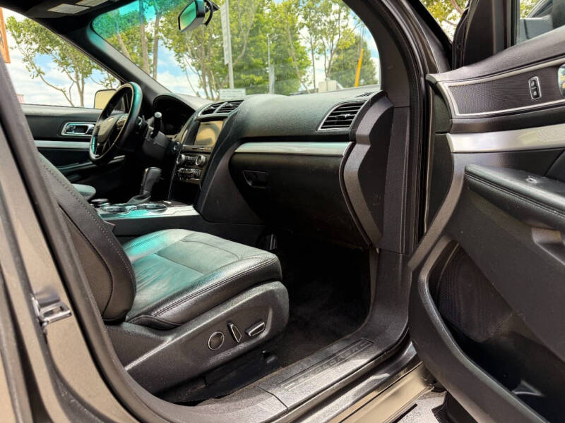 2017 Ford Explorer XLT