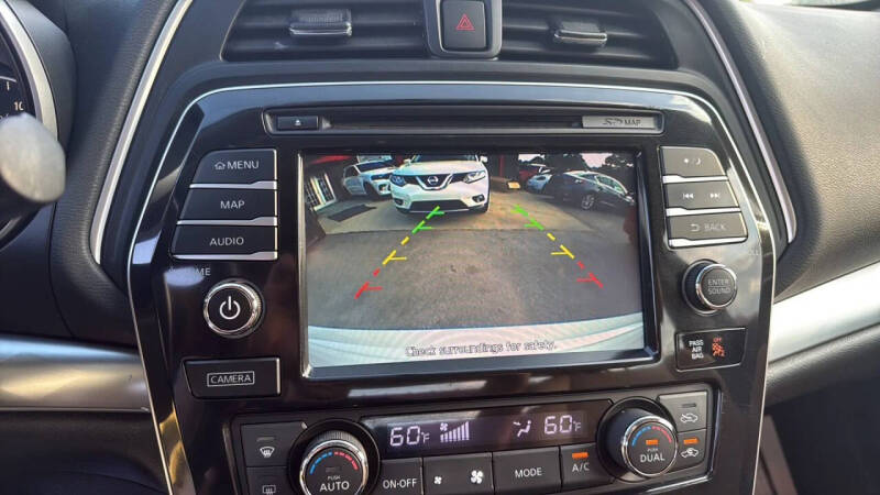 2016 Nissan Maxima