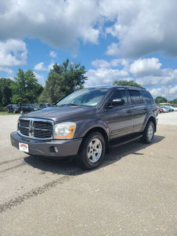 2004 Dodge Durango for sale at WESTSIDE GARAGE LLC in Keokuk IA