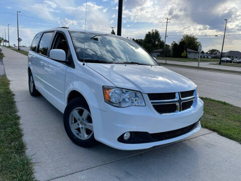 2012 Dodge Grand Caravan for sale at Wyss Auto in Oak Creek WI