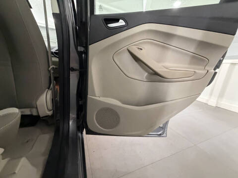 2013 Ford C-MAX Hybrid SE