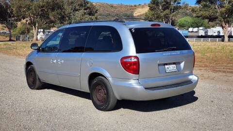 2005 Dodge Grand Caravan SE