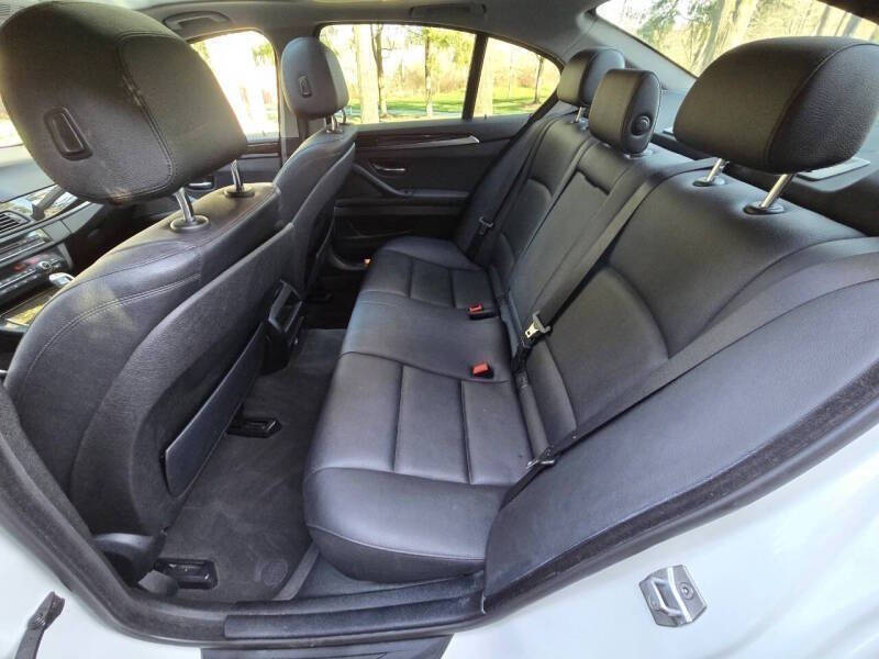 2014 BMW 5 Series 528i