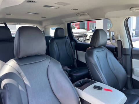 2024 Kia Carnival