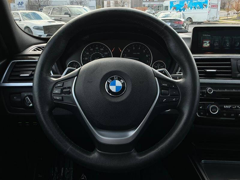 2017 BMW 3 Series 330i xDrive