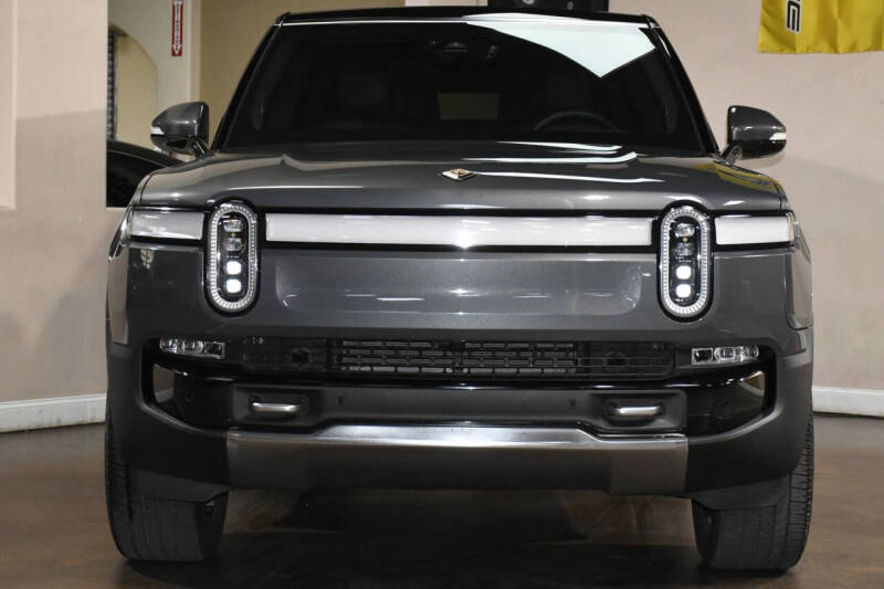 2022 Rivian R1S Launch Edition