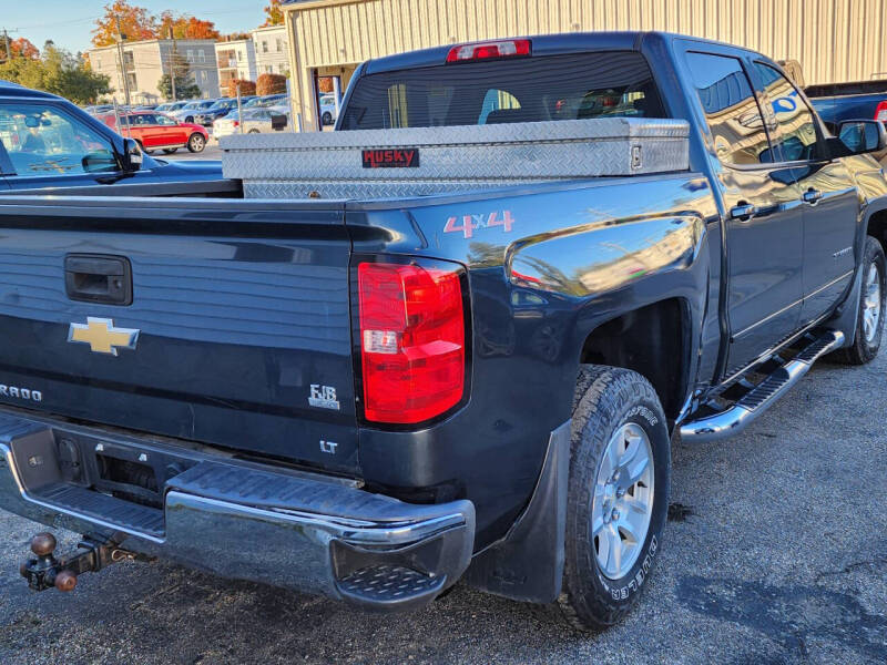 2018 Chevrolet Silverado 1500 LT photo 4