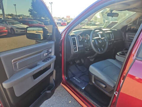 2019 RAM 1500 Classic SLT