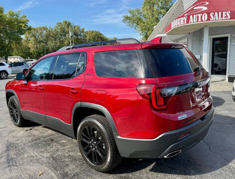 2023 GMC Acadia SLT