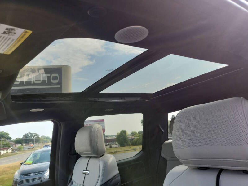 2023 Ford F-150 Lightning Platinum