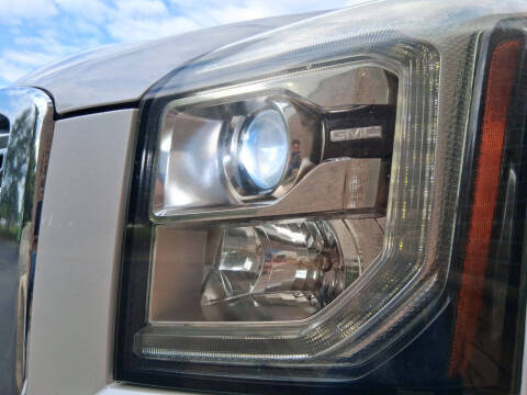 2016 GMC Yukon Denali