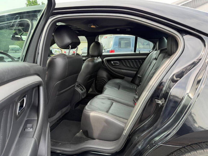 2016 Ford Taurus SEL