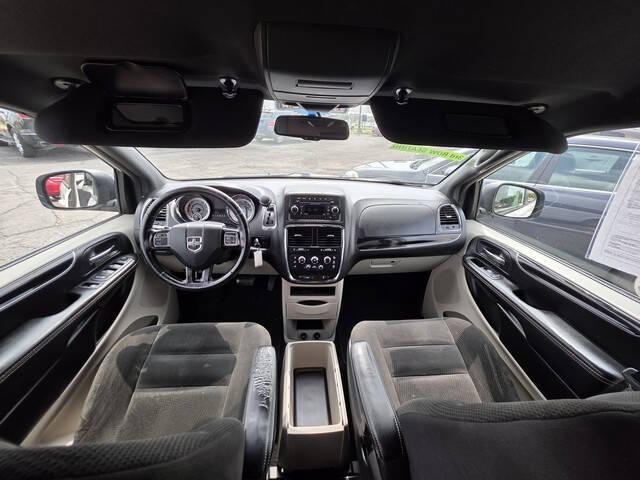 2015 Dodge Grand Caravan SE