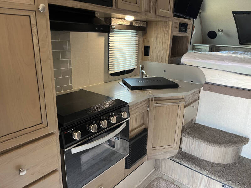 2020 Palomino BACKPACK EDITION