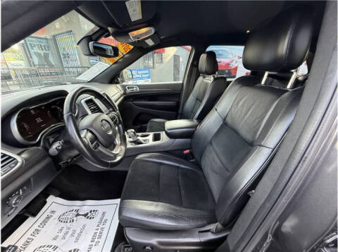 2018 Jeep Grand Cherokee Altitude