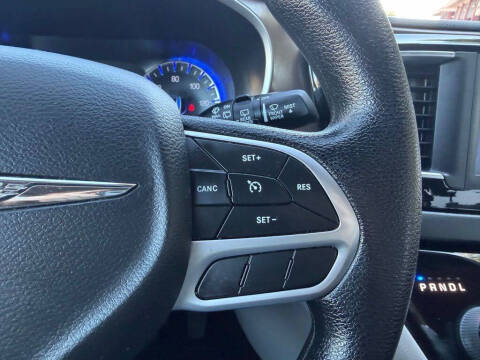 2019 Chrysler Pacifica LX