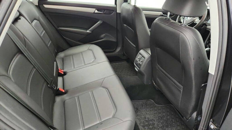 2021 Volkswagen Passat SE