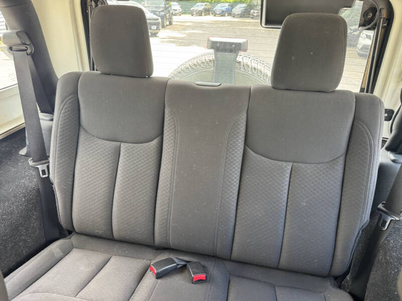 2016 Jeep Wrangler Sport