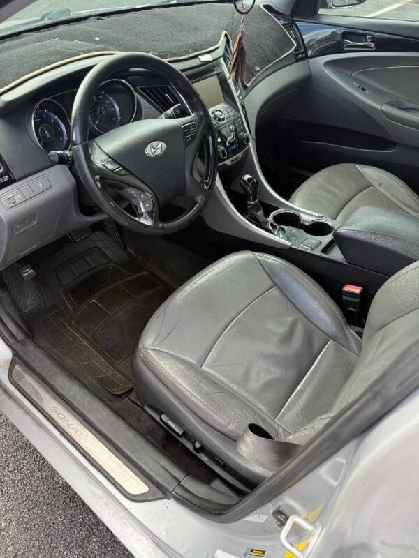 2011 Hyundai Sonata Limited