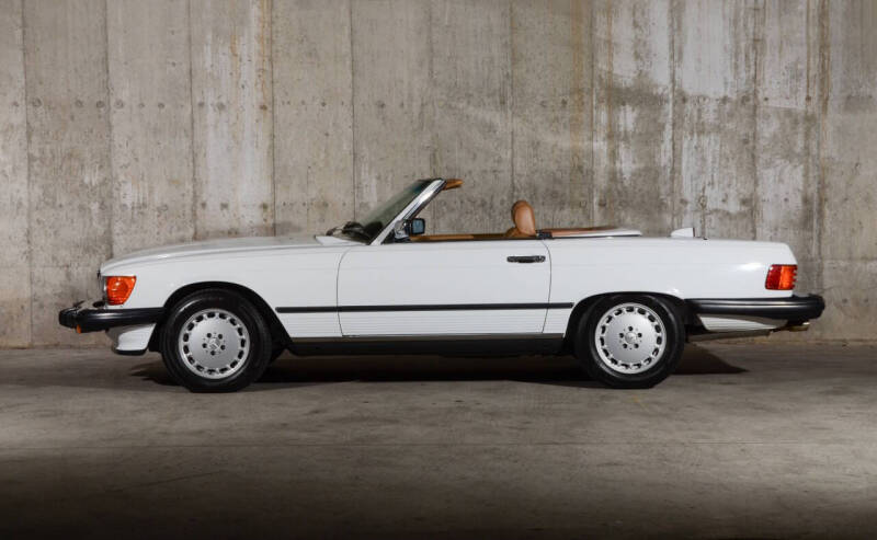 1987 Mercedes-Benz 560-Class 560 SL