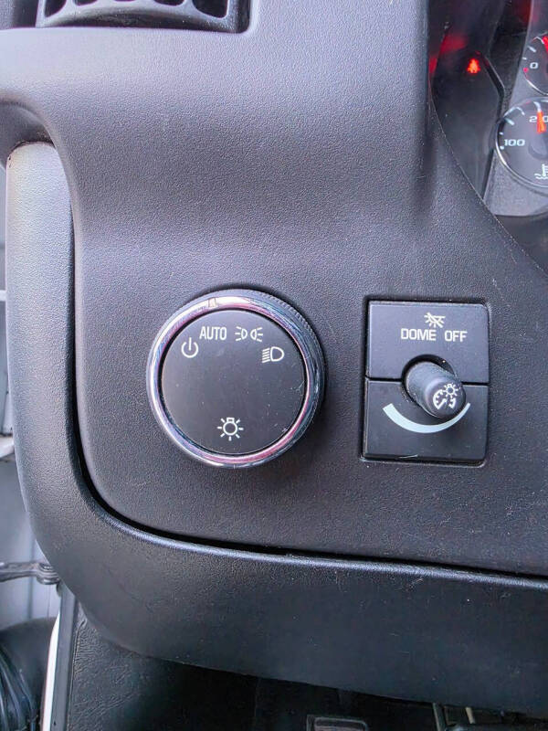2021 GMC Savana 2500