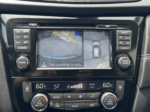 2017 Nissan Rogue SL