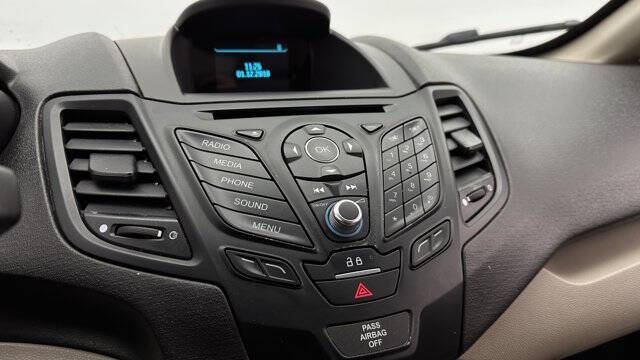 2017 Ford Fiesta SE