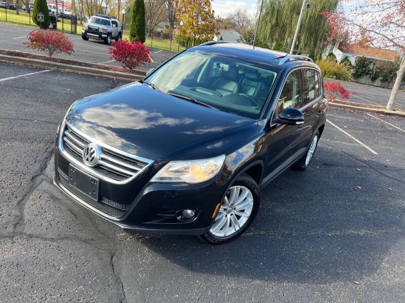 2011 Volkswagen Tiguan for sale at Stark Auto Mall in Massillon OH